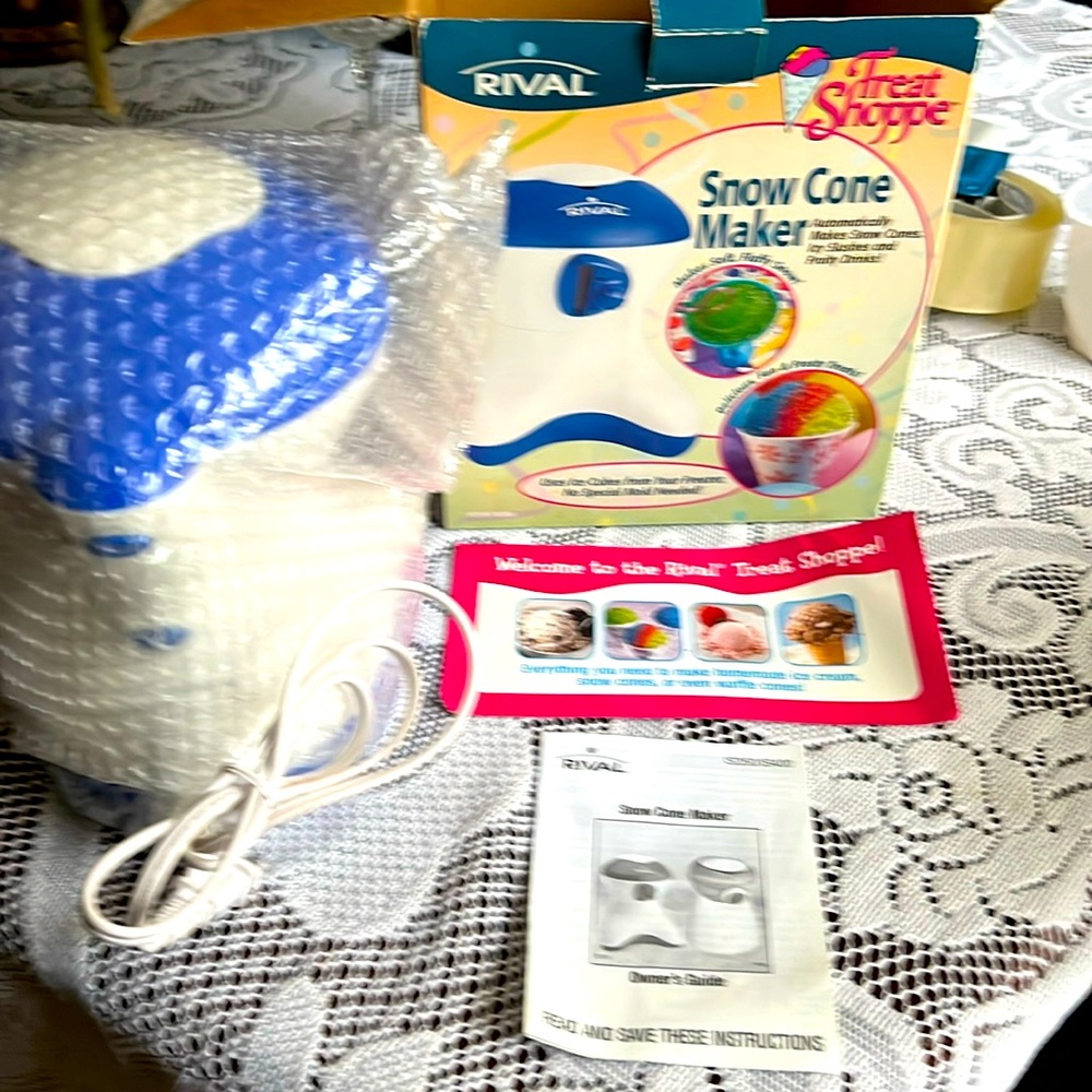 New in box rival snow cone maker